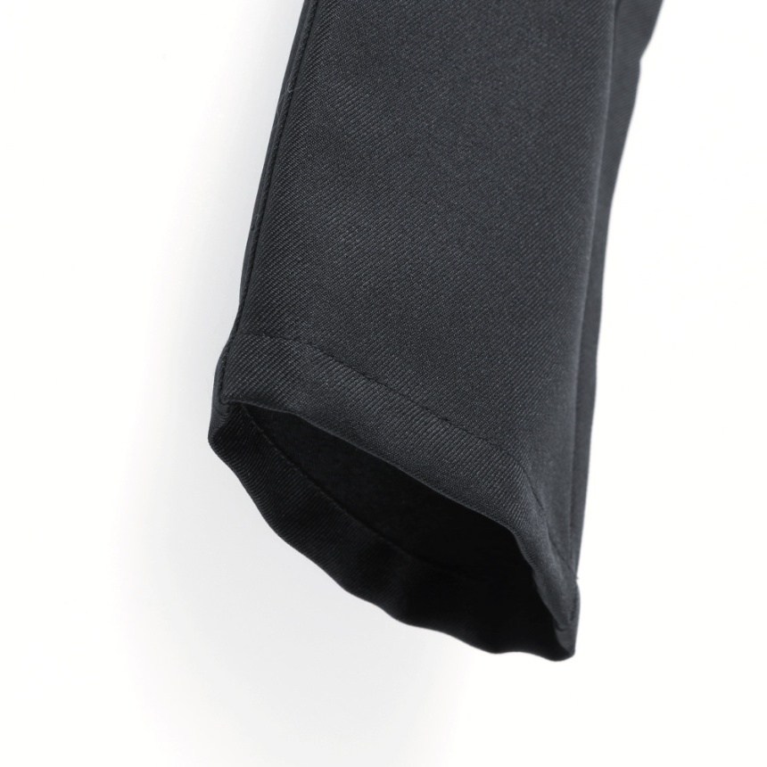 ネイビーブルー