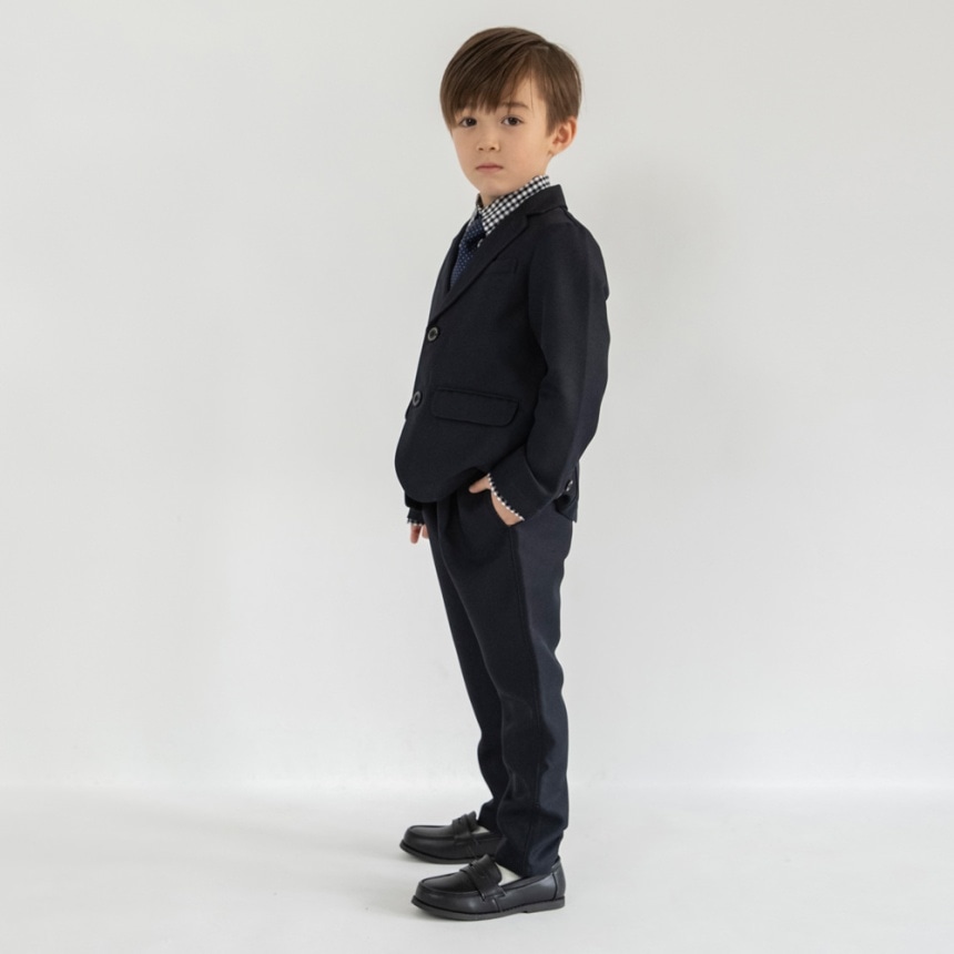 ネイビーブルー