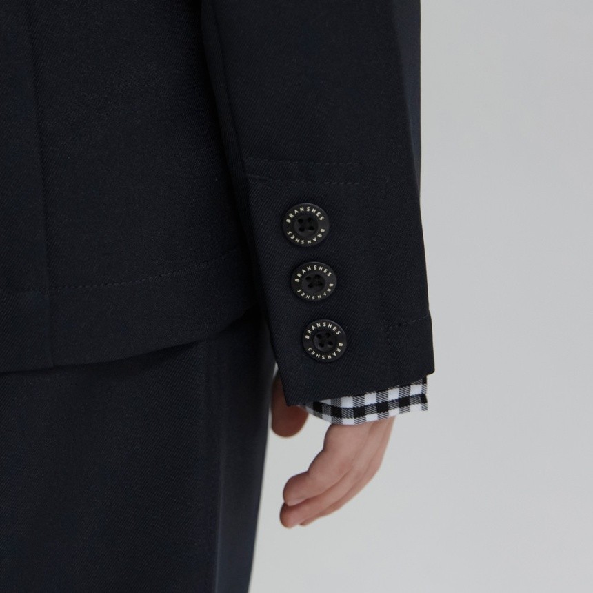 ネイビーブルー