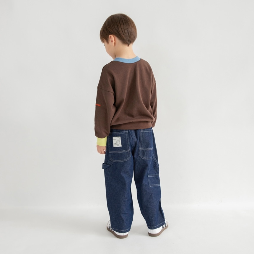 ネイビーブルー