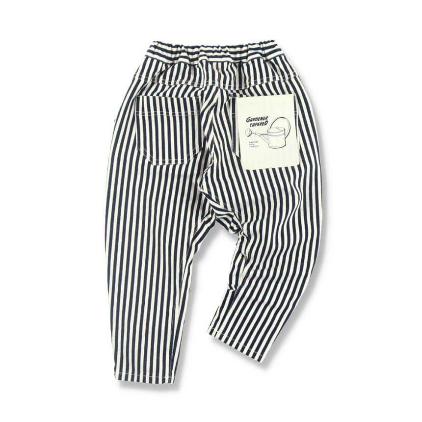 ネイビーブルー