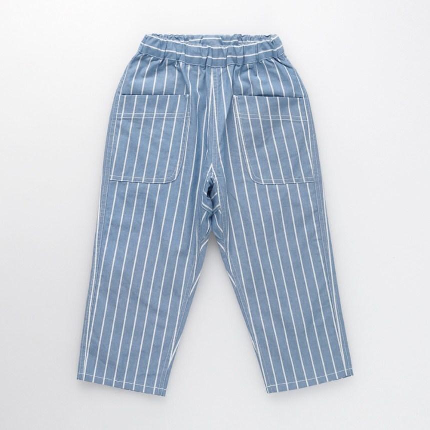 ネイビーブルー