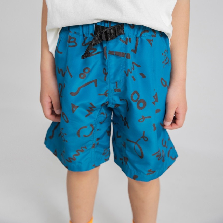 ネイビーブルー