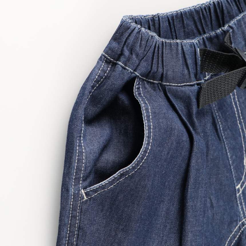 ネイビーブルー