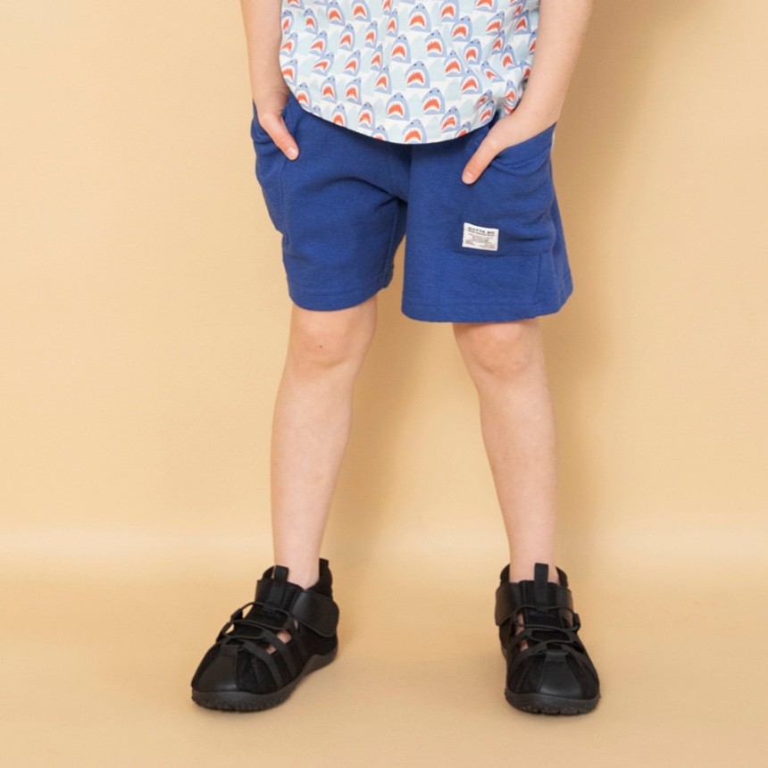 ネイビーブルー