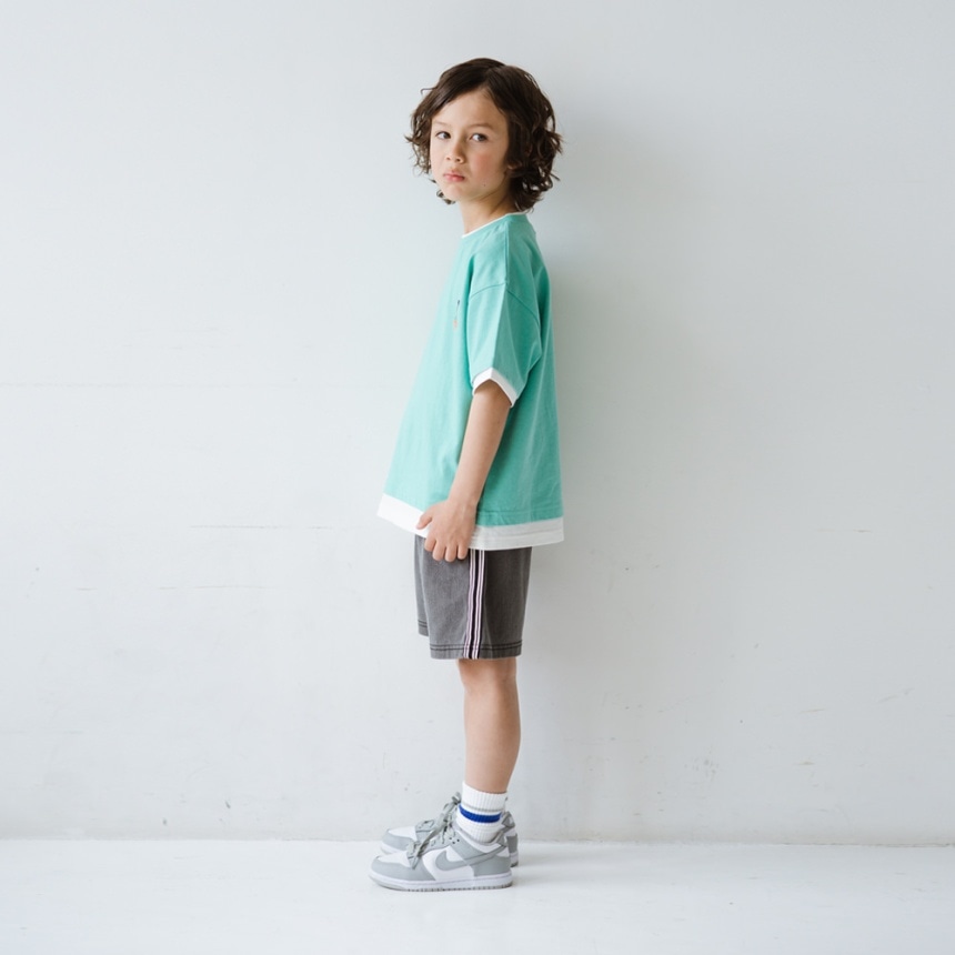 ライトグリーン