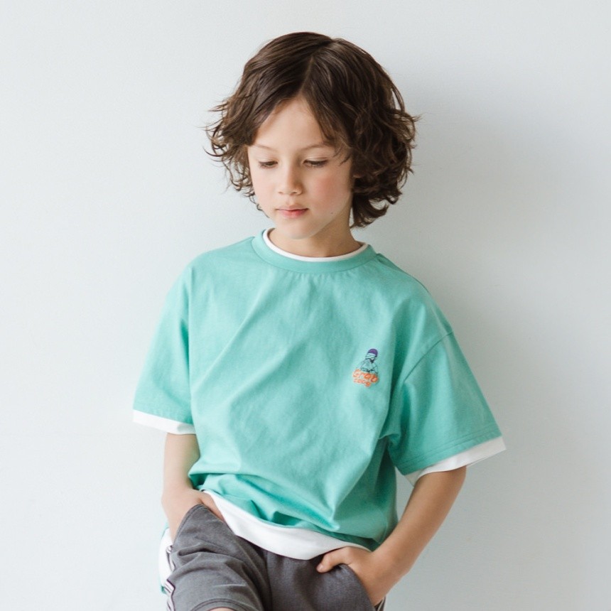 ライトグリーン