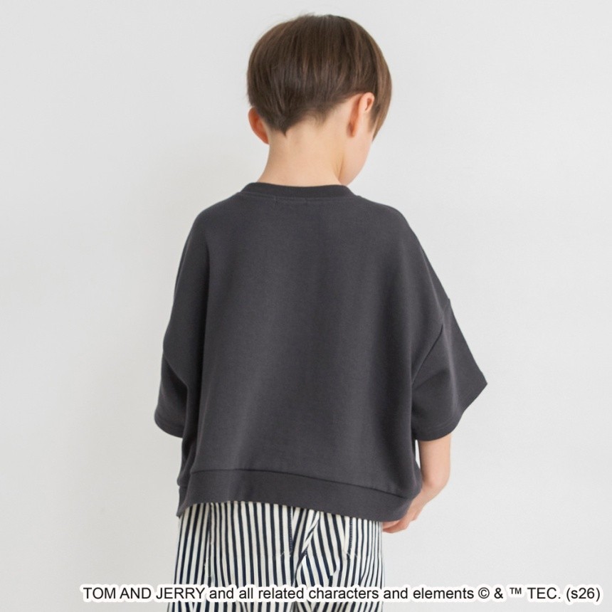 チャコールグレー