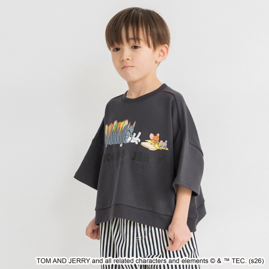 チャコールグレー