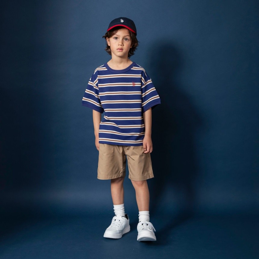 ネイビーブルー