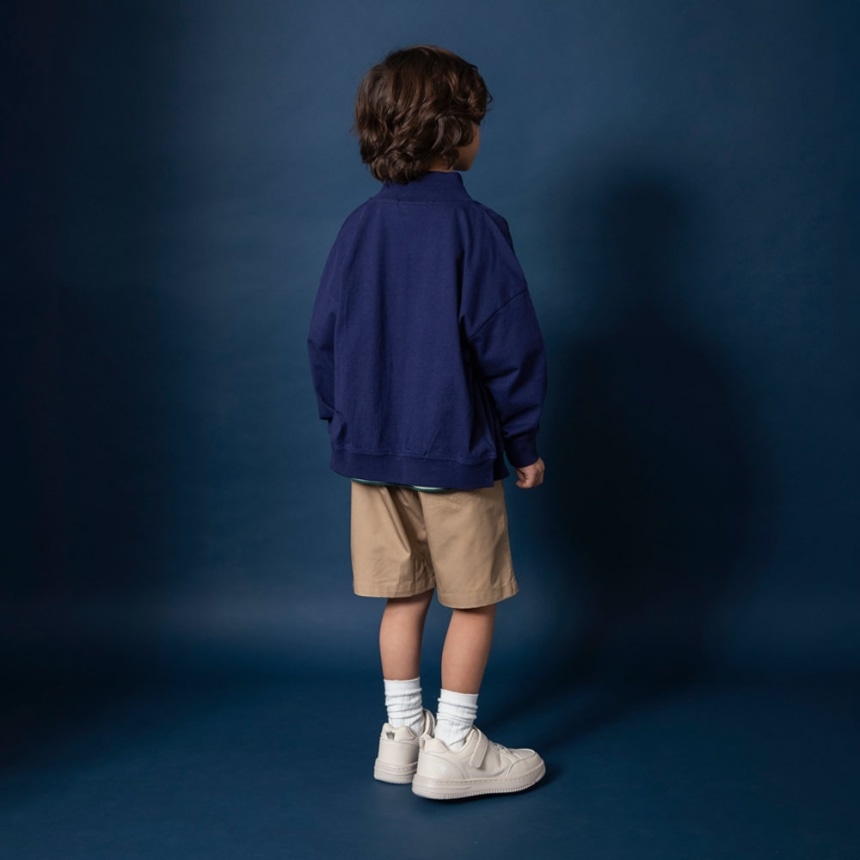 ネイビーブルー