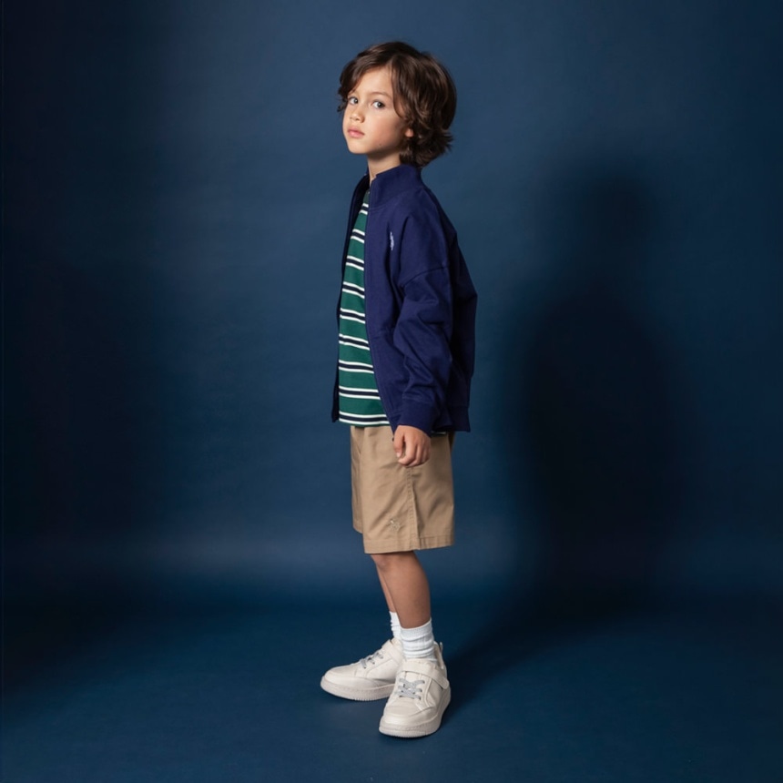 ネイビーブルー