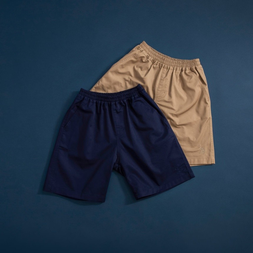 ネイビーブルー