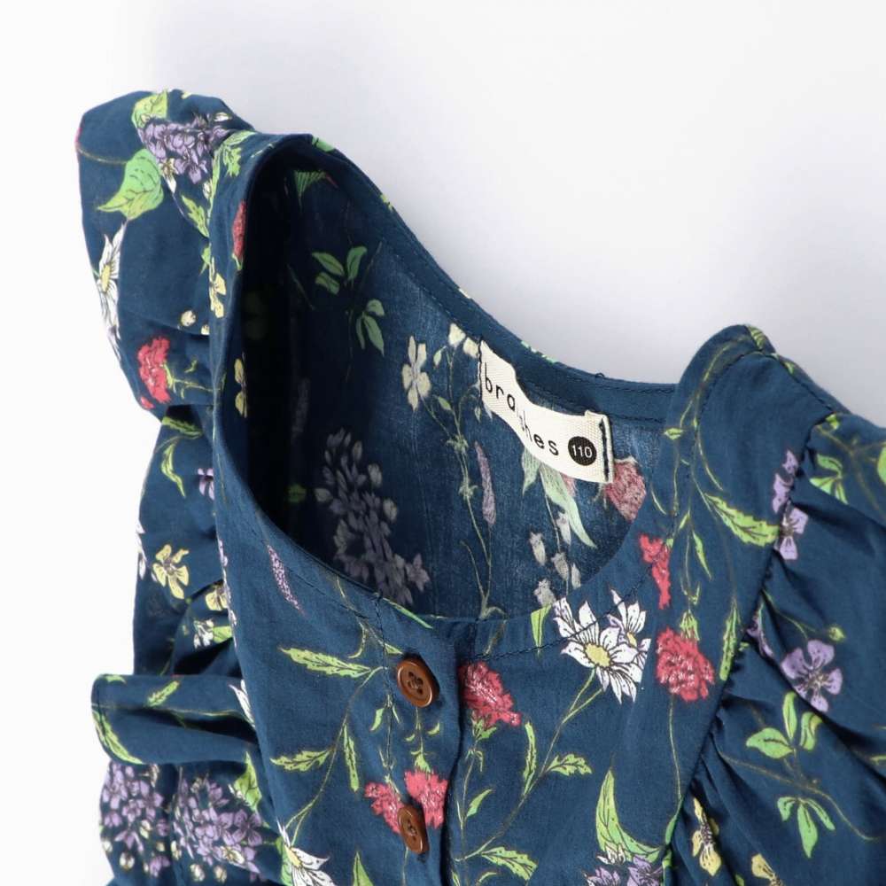 ネイビーブルー