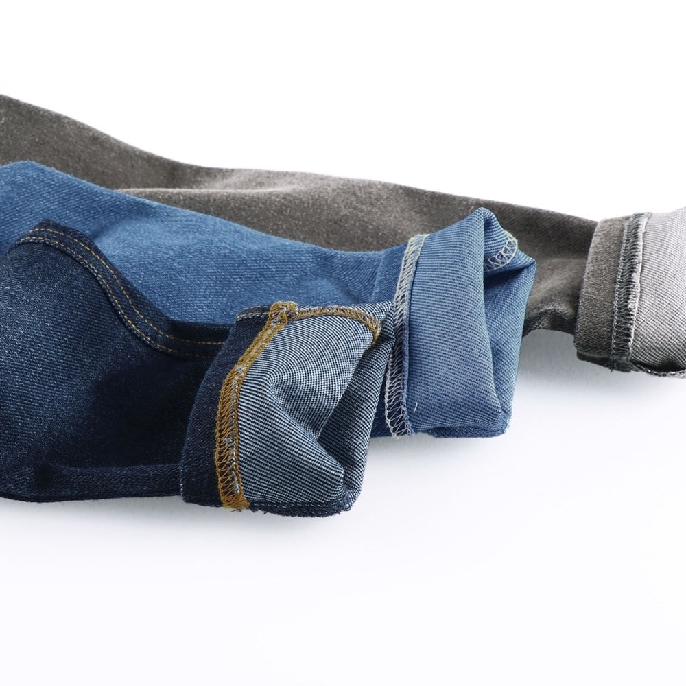 ネイビーブルー