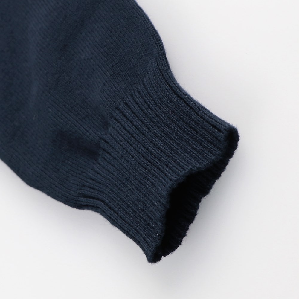 ネイビーブルー