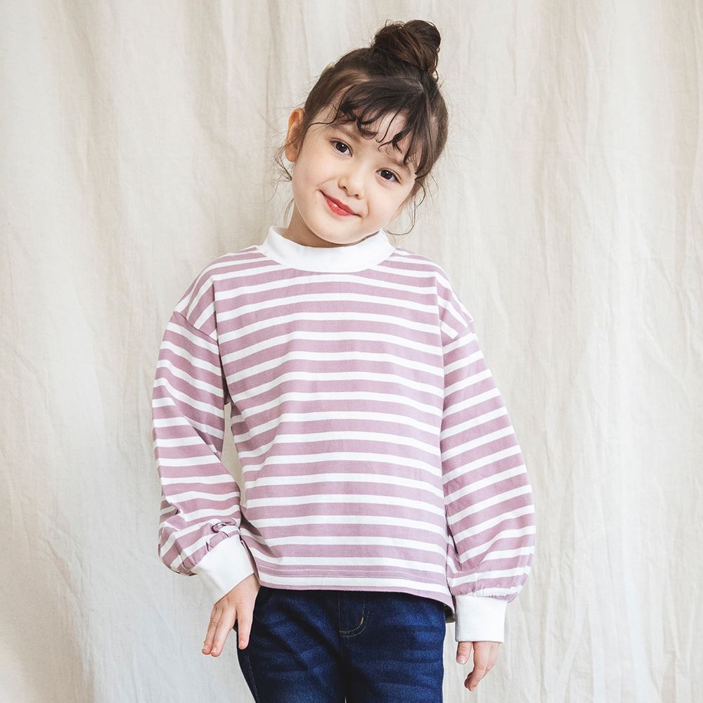 ピンクベージュ