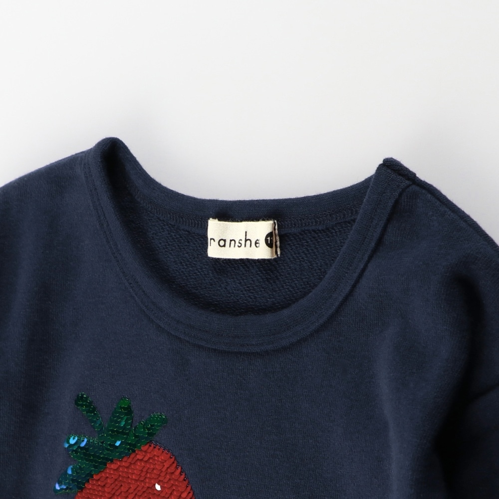 ネイビーブルー