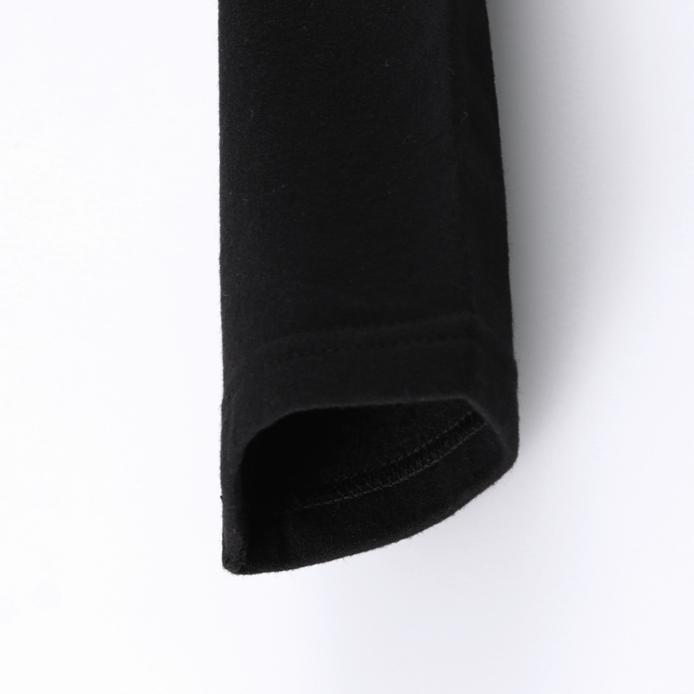 ピンクベージュ