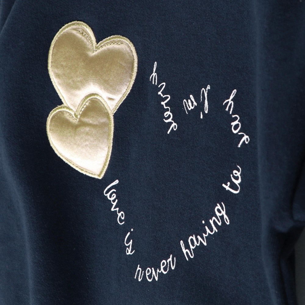 ネイビーブルー