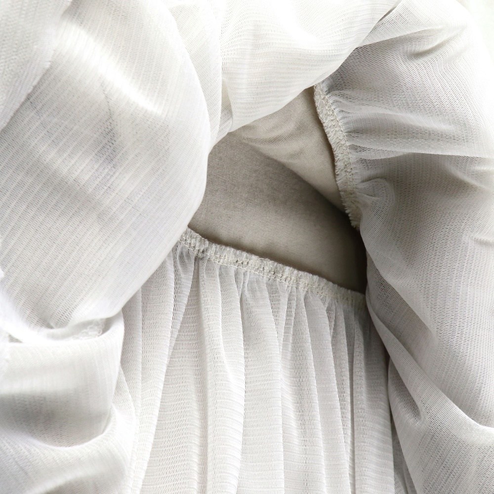 ライトベージュ