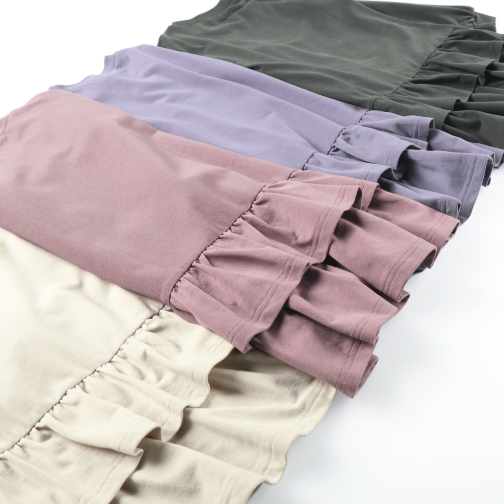 ライトベージュ