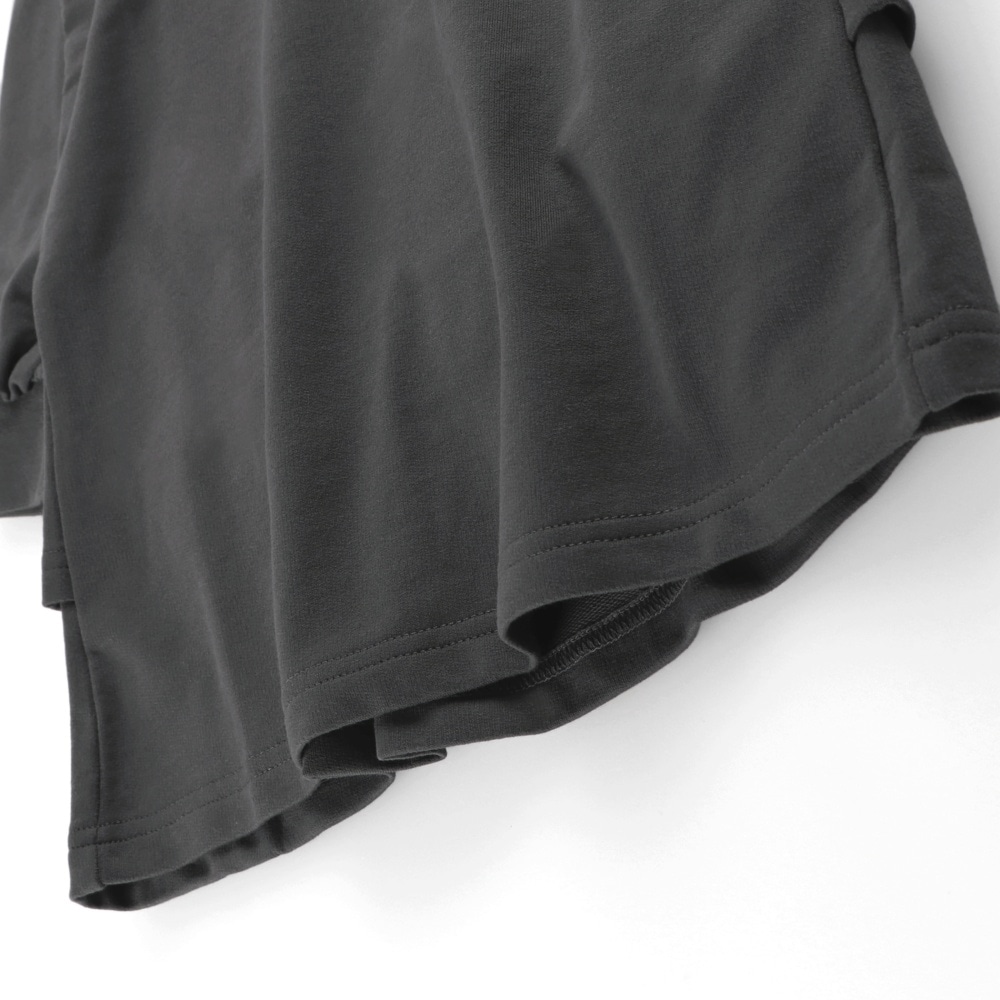 チャコールグレー