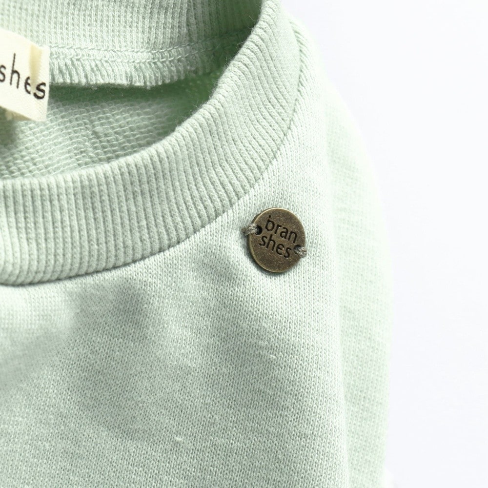 ライトグリーン