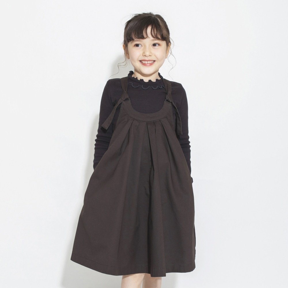 チャコールグレー