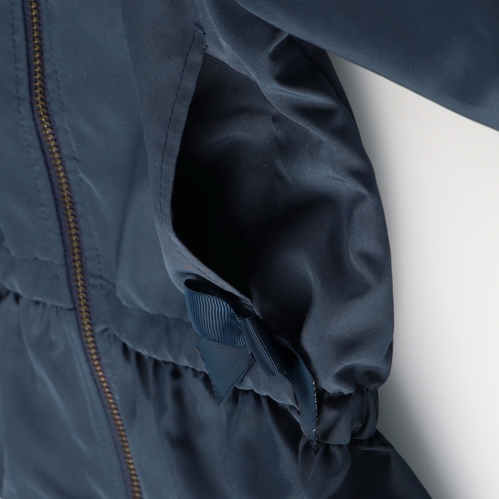 ネイビーブルー