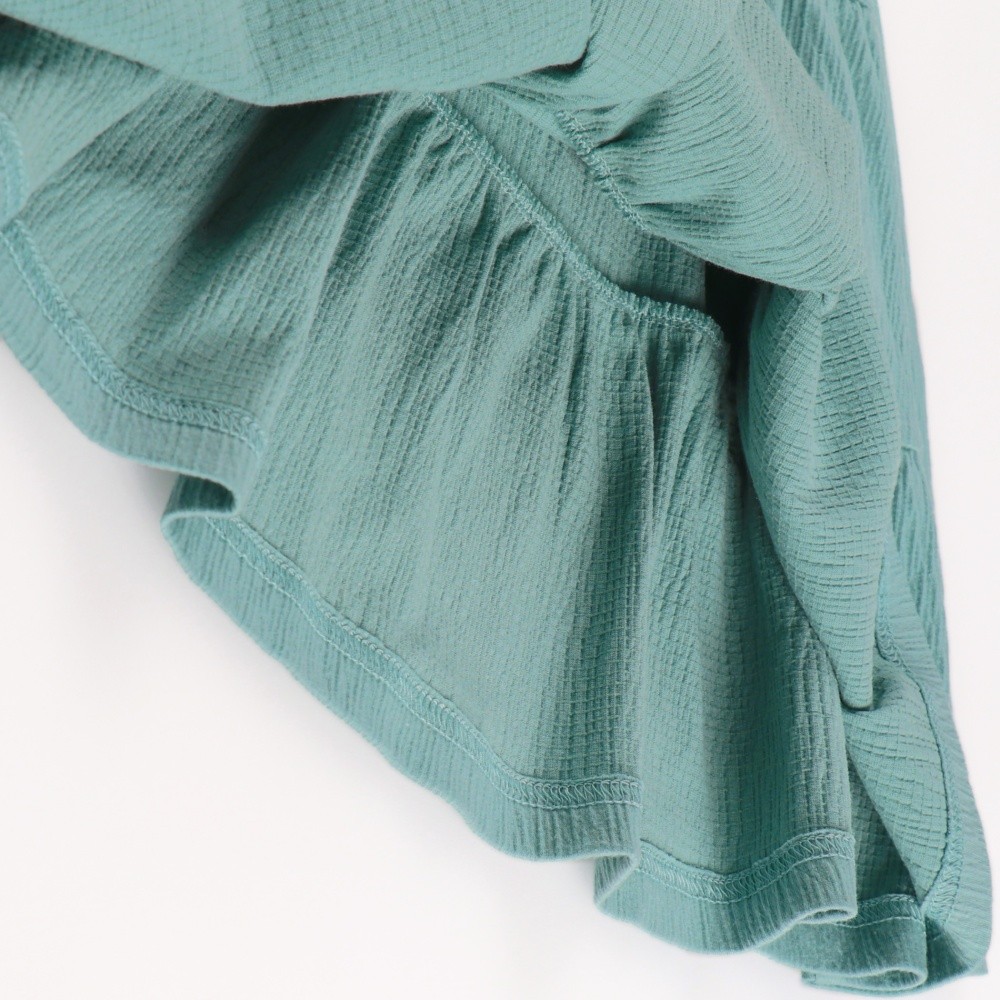 ライトグリーン