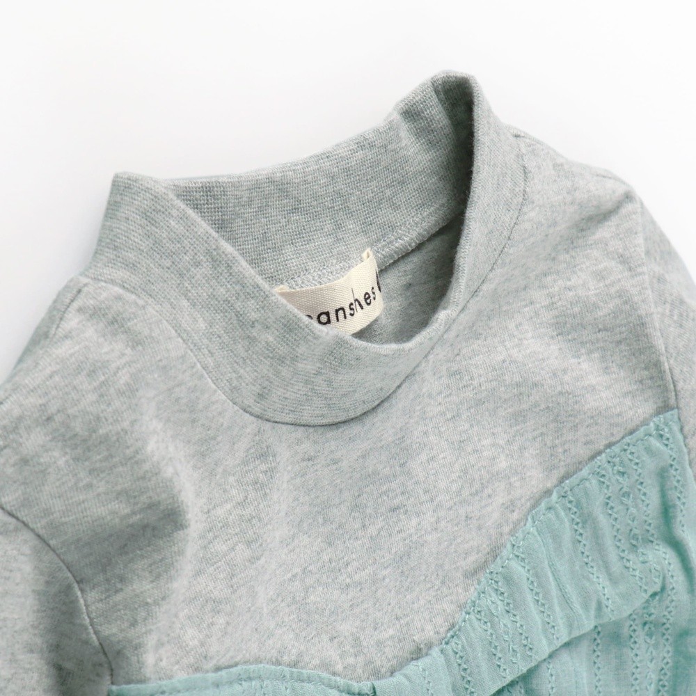 ライトグリーン