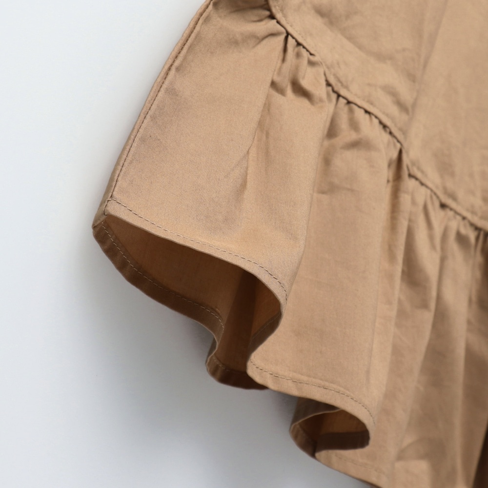 ピンクベージュ