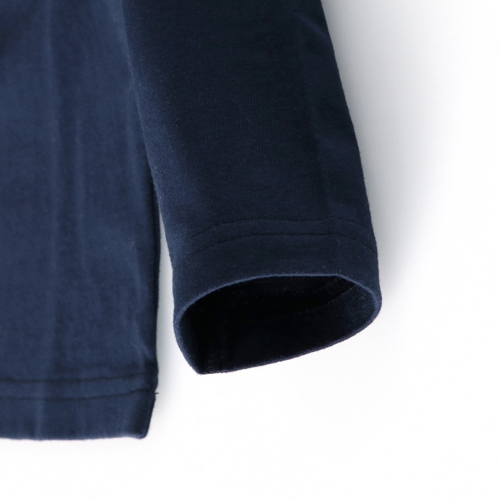 ネイビーブルー