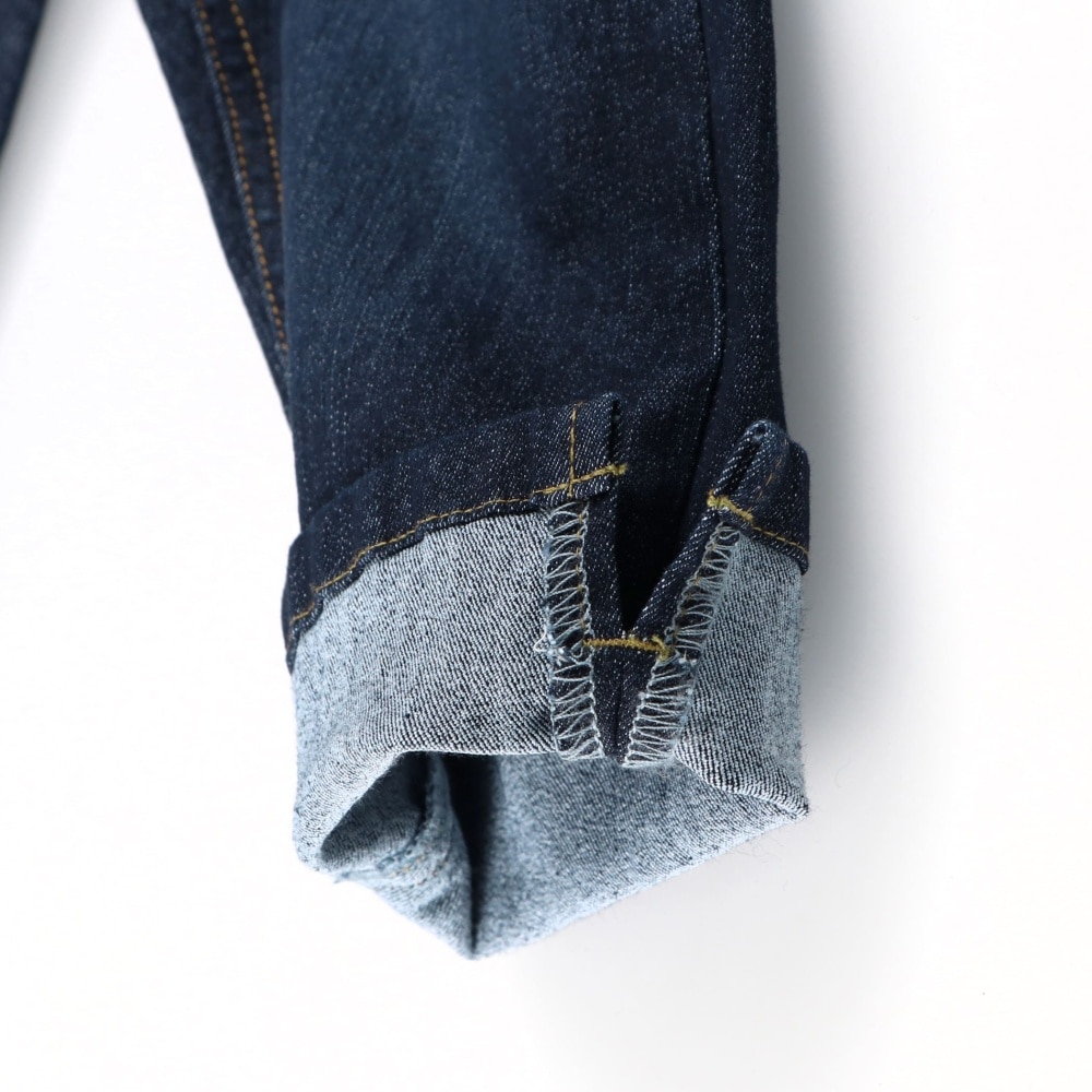 ネイビーブルー