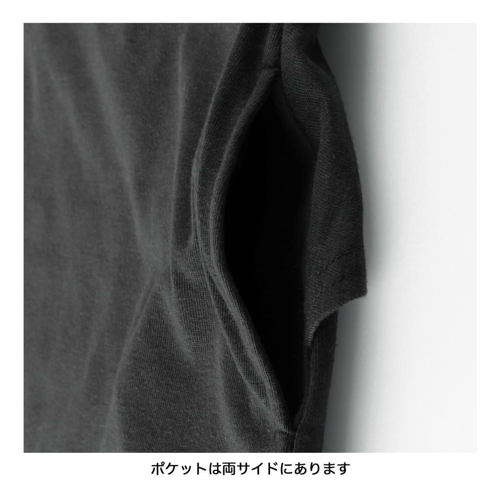 チャコールグレー