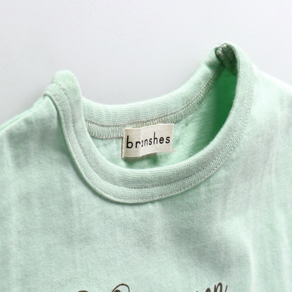 ライトグリーン