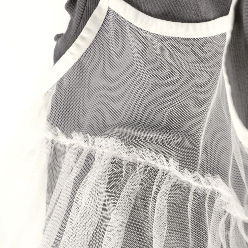 チャコールグレー