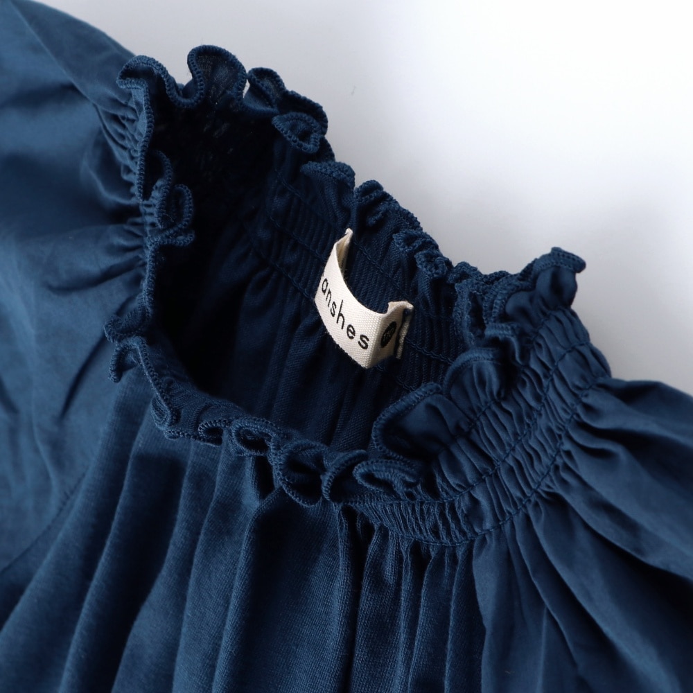 ネイビーブルー