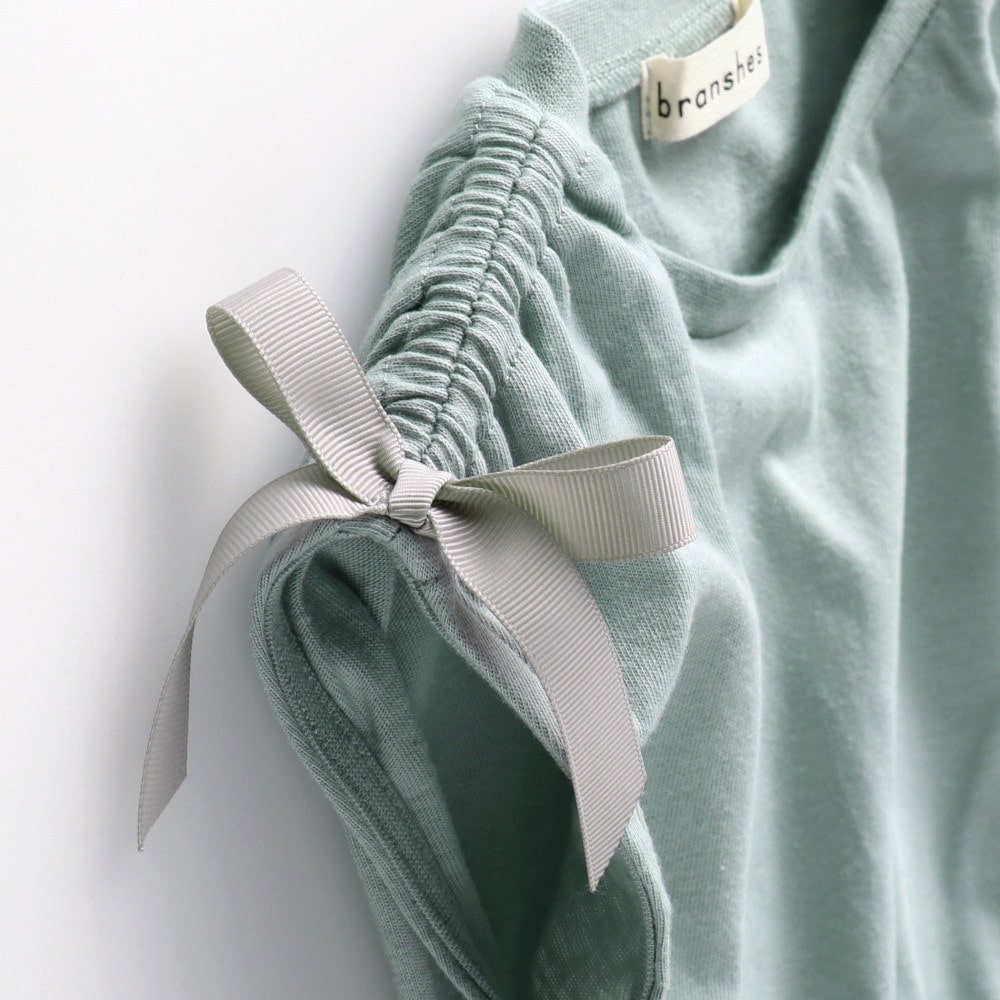 ライトグリーン