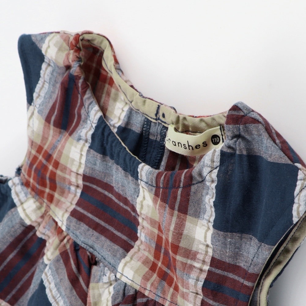 ネイビーブルー