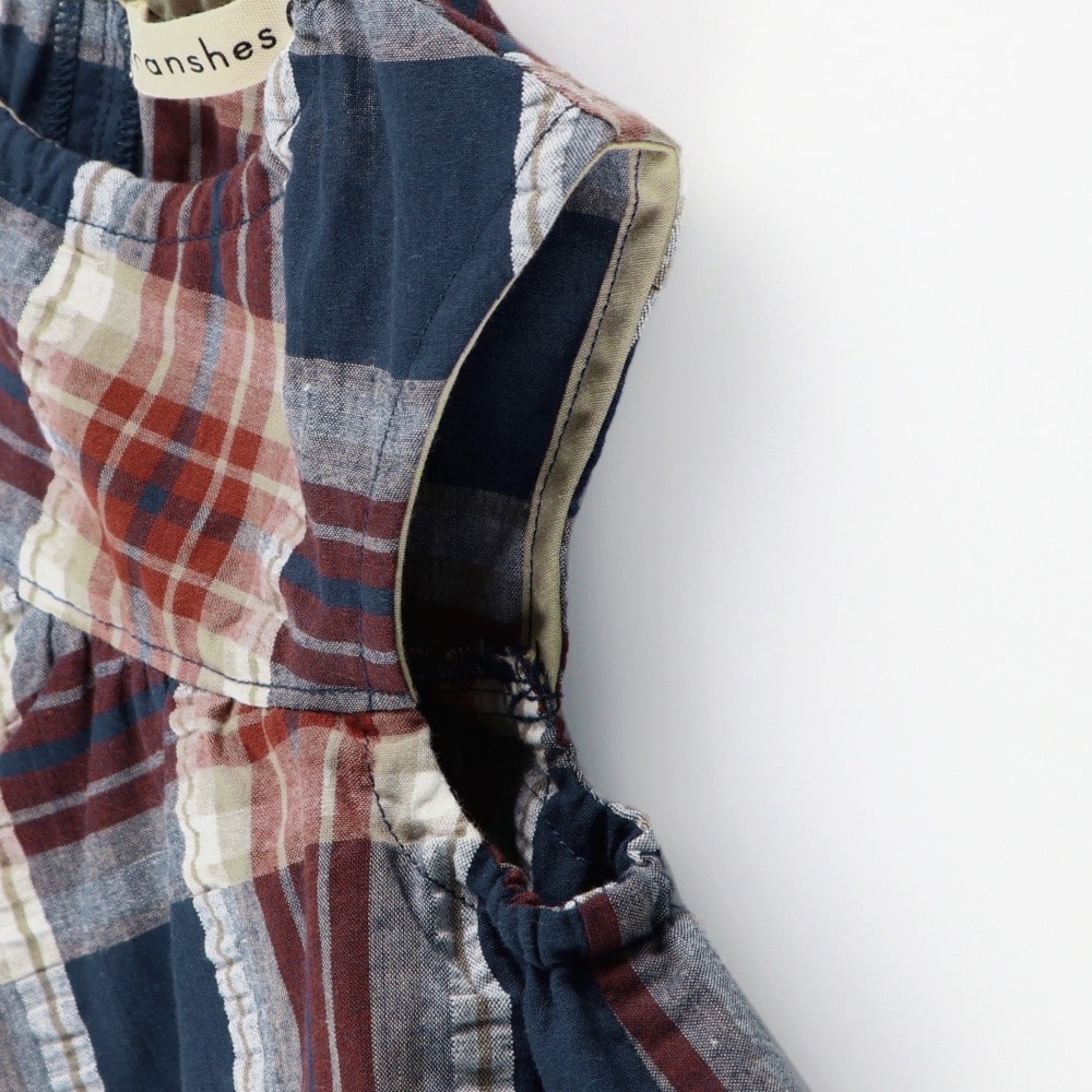 ネイビーブルー