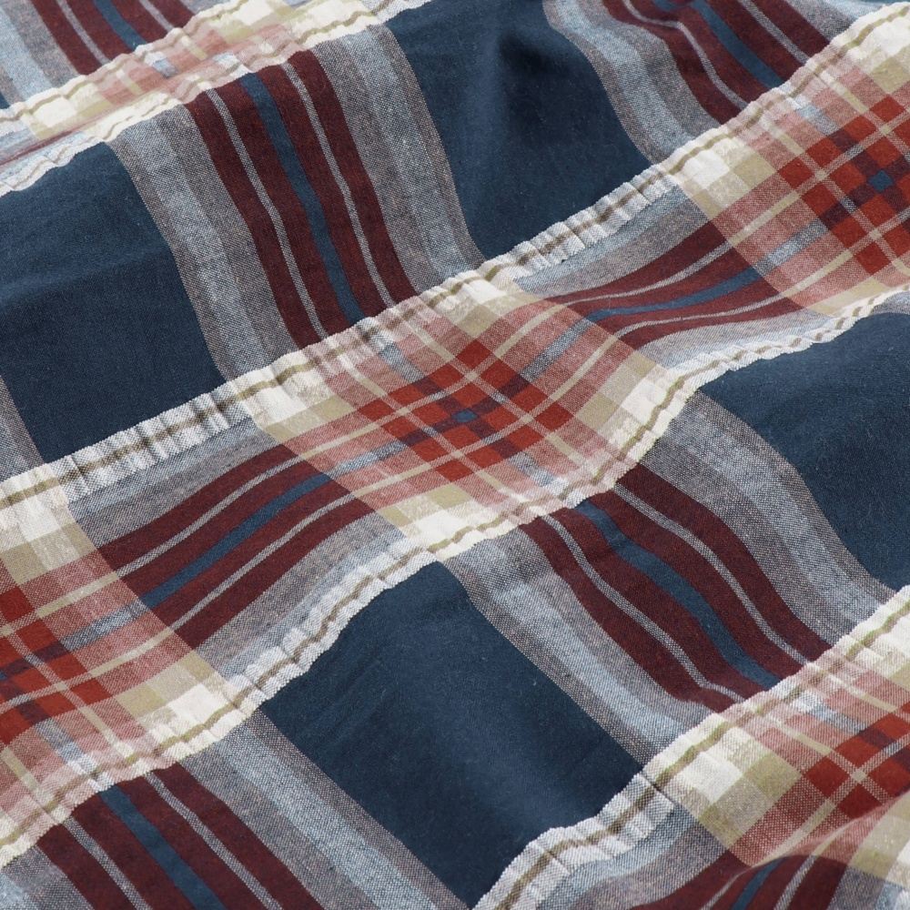 ネイビーブルー