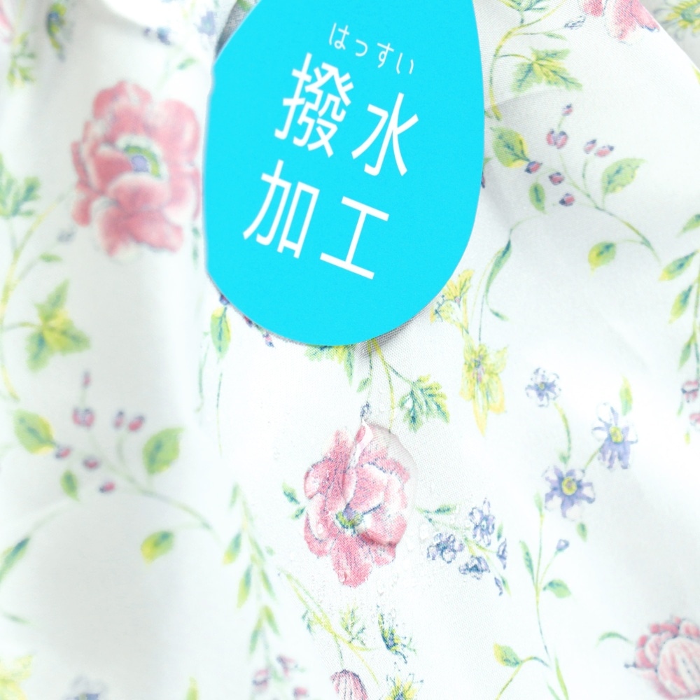 ライトベージュ