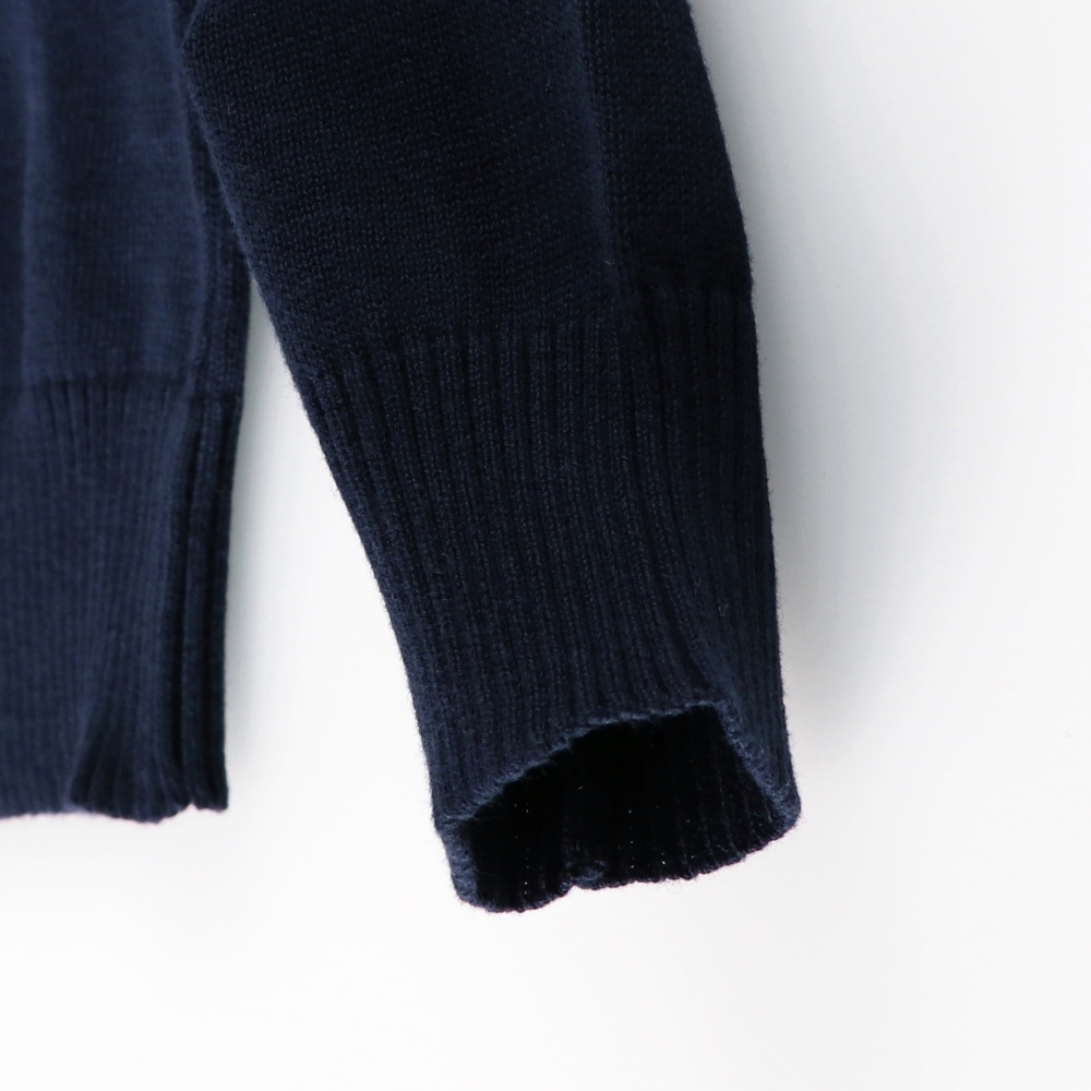 ネイビーブルー