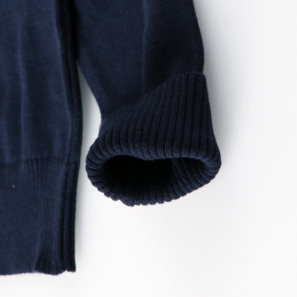 ネイビーブルー