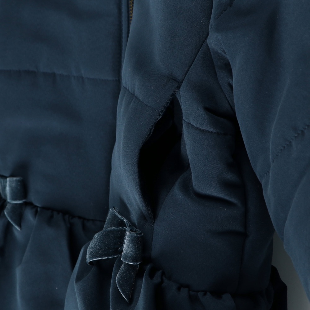 ネイビーブルー