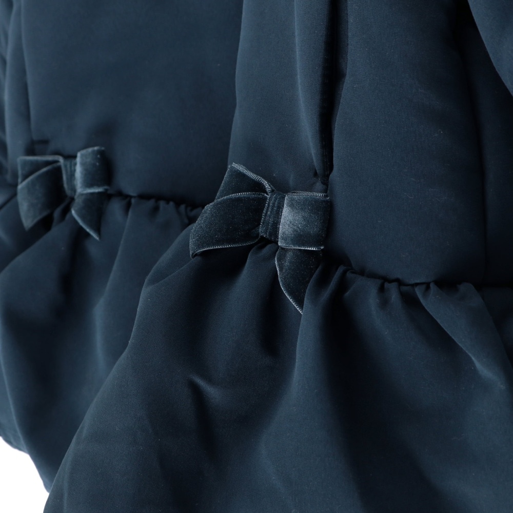 ネイビーブルー