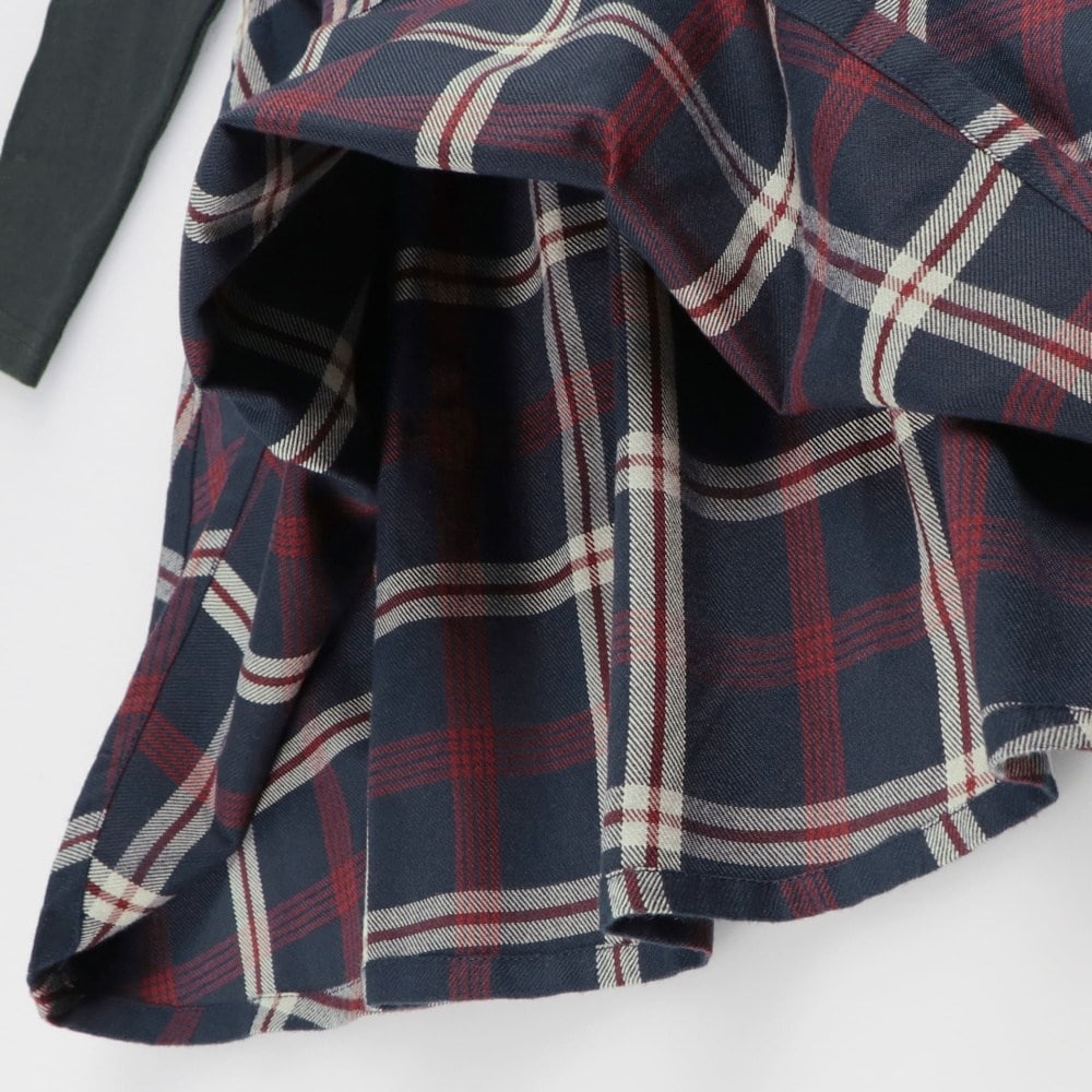 チャコールグレー