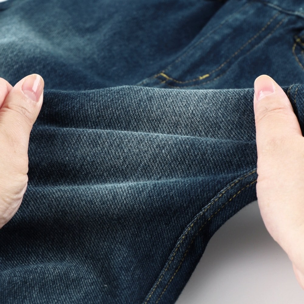 ネイビーブルー